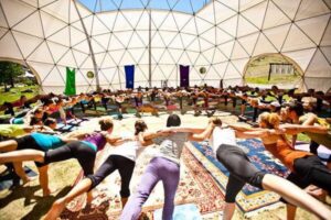 Sự Kiện Gây Quỹ ‘Yoga Cộng Đồng – Nâng Bước Tuổi Thơ’