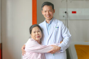 FV Phẫu Thuật Thành Công Ca Ung Thư Cổ Tử Cung Xâm Lấn Toàn Bộ Vùng Chậu