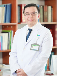 Dr Do Trong Khanh’s journey from seeking quality to becoming a Medical Director