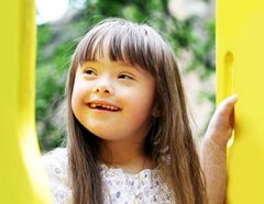 Xét nghiệm sàng lọc không xâm lấn trước khi sinh (NIPS) Hội chứng Down và các dị tật khác của thai nhi