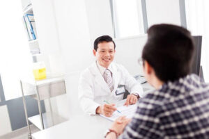 Using the right method to treat hemorrhoids completely