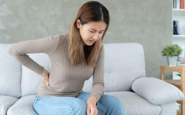 Những bệnh lý về xương khớp ở người trẻ