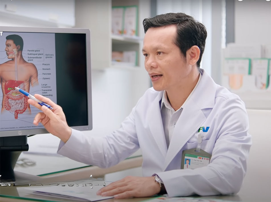 Bs.CKII Phan Văn Thái: Giúp Được Bệnh Nhân Hồi Phục Là Niềm Vui Vô Tận