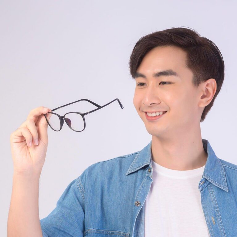 Có nên mổ mắt cận thị không? Phân tích ưu nhược khi mổ mắt cận thị