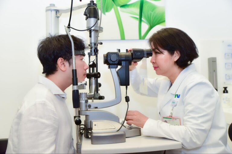 Ophthalmology & Refractive Surgery