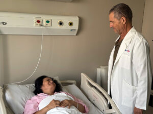 FV Hospital doctor chooses da Vinci Xi robot to save uterus during complex fibroid surgery