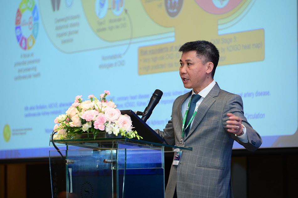 Dr Nguyen Quang Bay