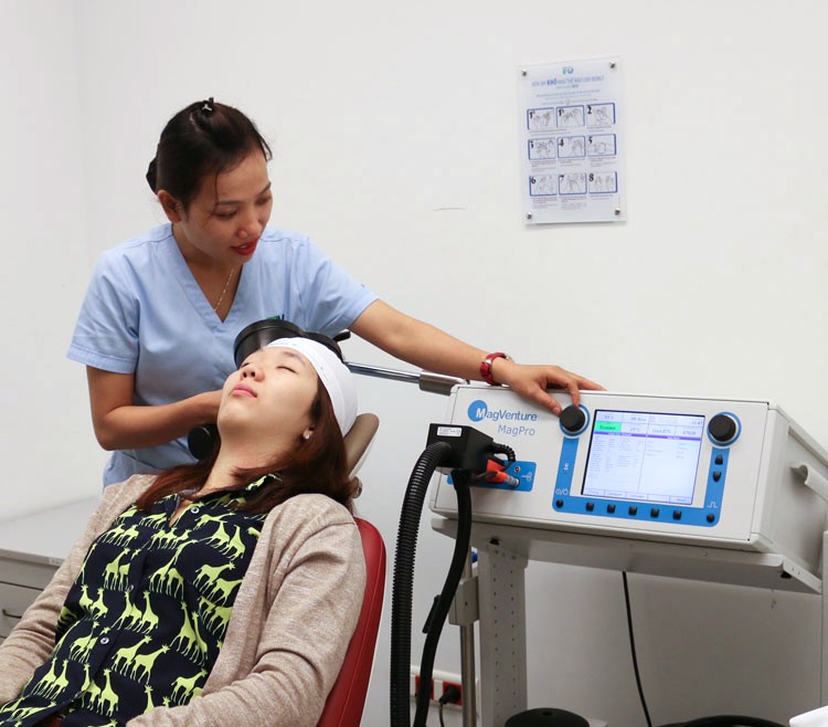 Repetitive Transcranial Magnetic Stimulation for Chronic Pain