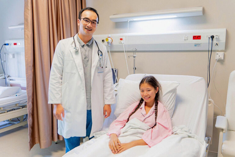 Điều trị thành công ca tràn khí màng phổi hiếm gặp liên quan đến chu kỳ kinh nguyệt