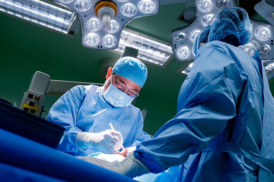 FV hospital performs prominent ear correction surgery for 74-year-old patient, helping ease a lifelong emotional burden